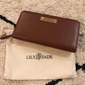 lily jade wallet
